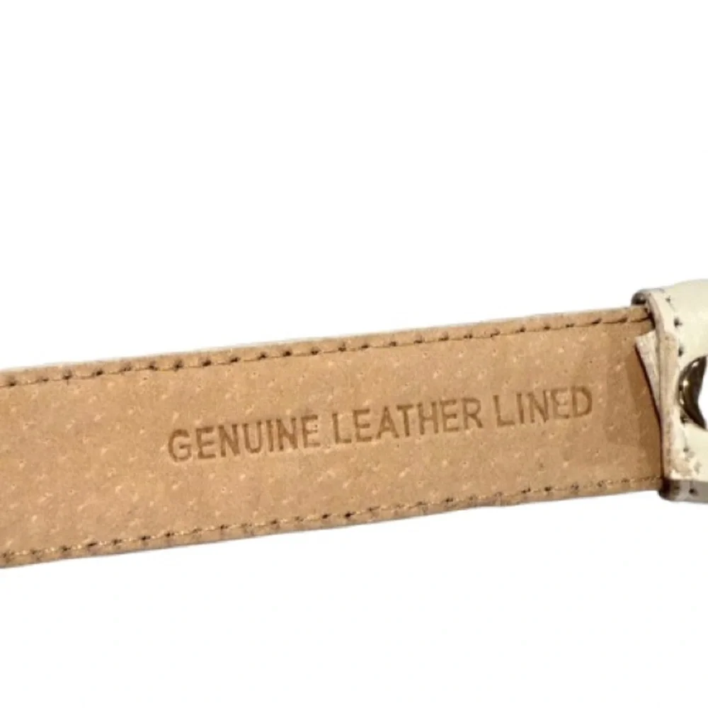 White Womens Leather Adjustable Belt Silver Buckle M/L- vintage inspired- boho